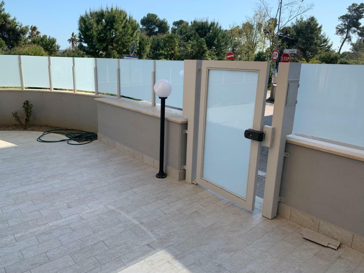 Appartamento Pineta A Mare Montesilvano Marina Buitenkant foto